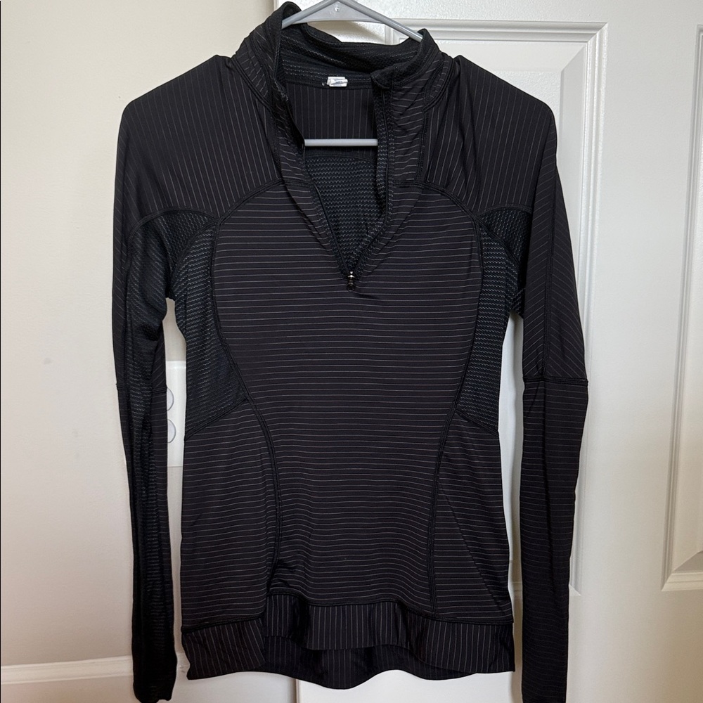 Women's lululemon Black Striped Long Sleeve Top